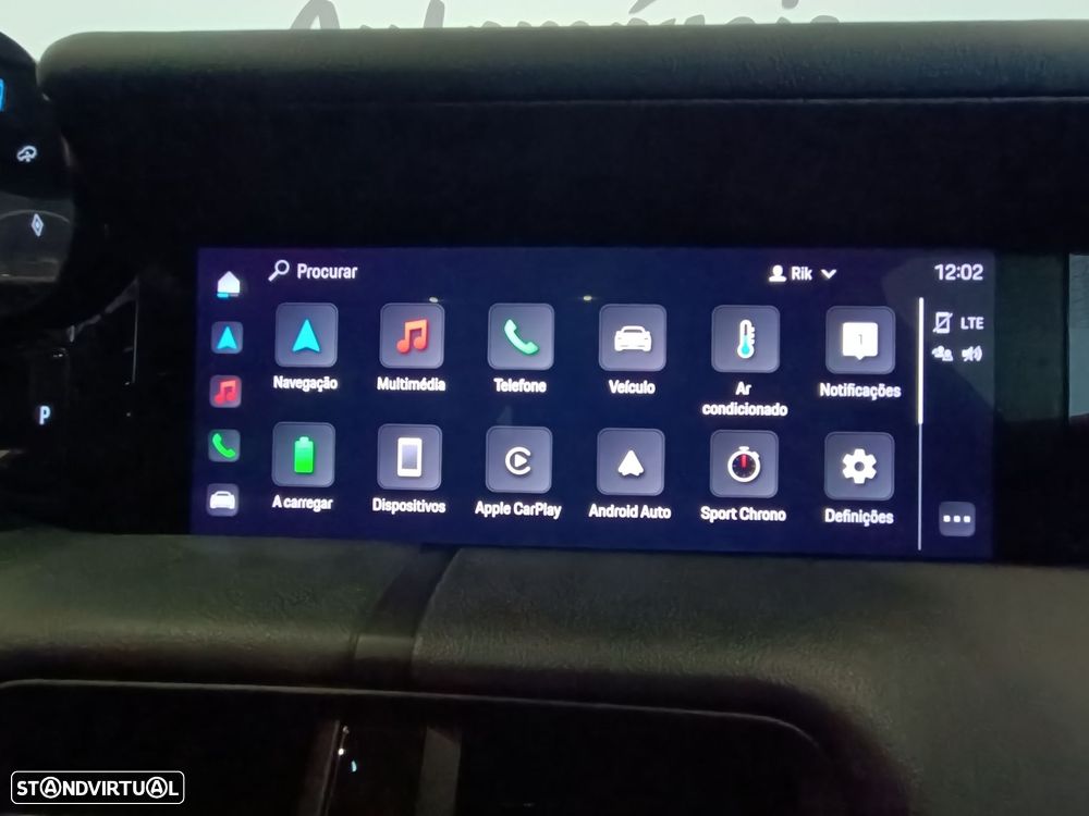 Porsche Taycan 4 - 20