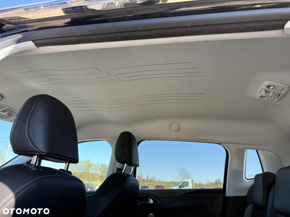 Peugeot 2008 120 VTI Business-Line - 17