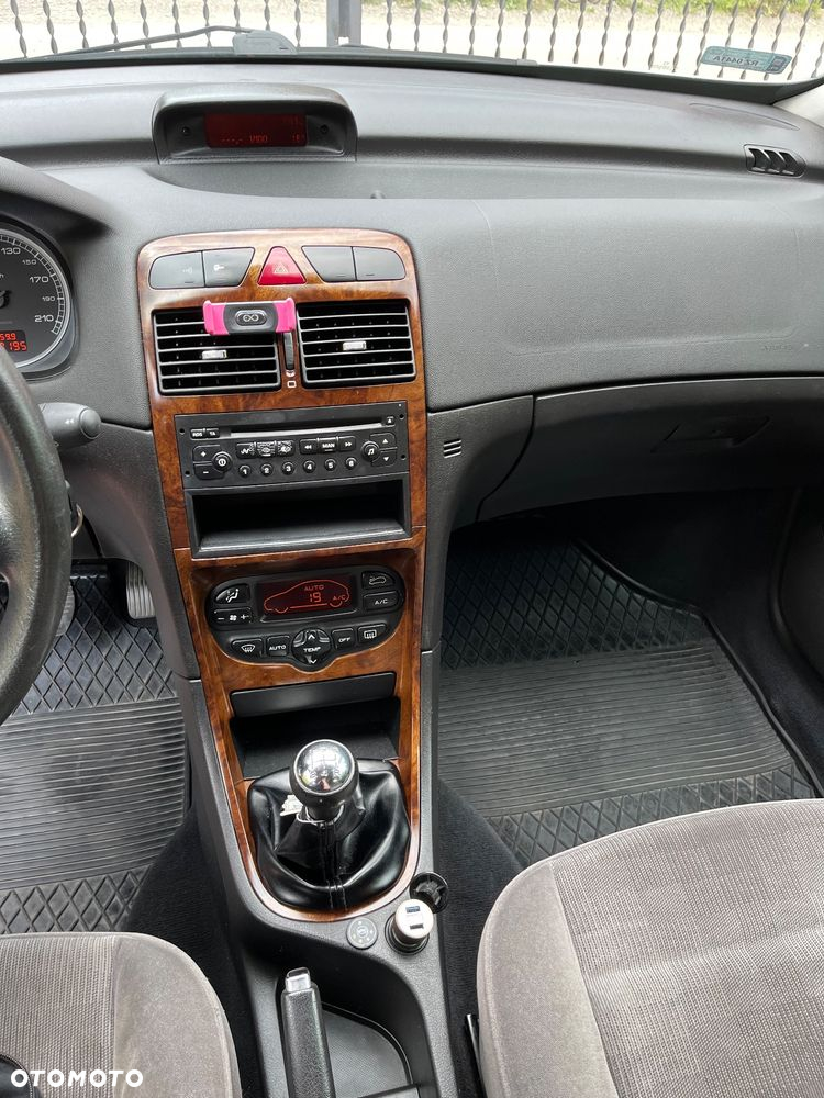 Peugeot 307 1.6 XT Premium - 17