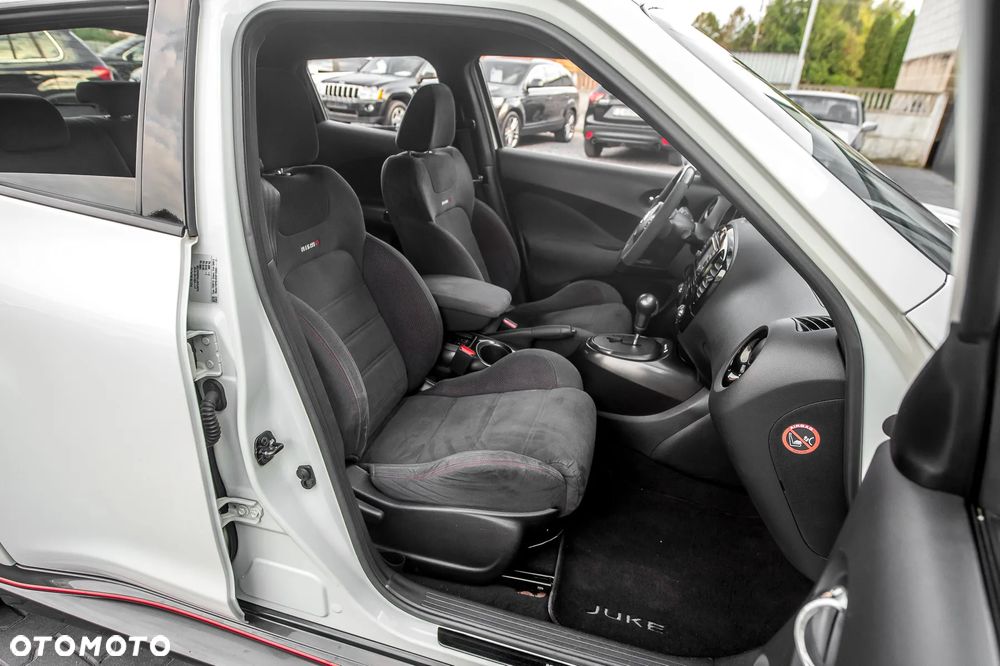 Nissan Juke 1.6 T Nismo 4x4 - 30