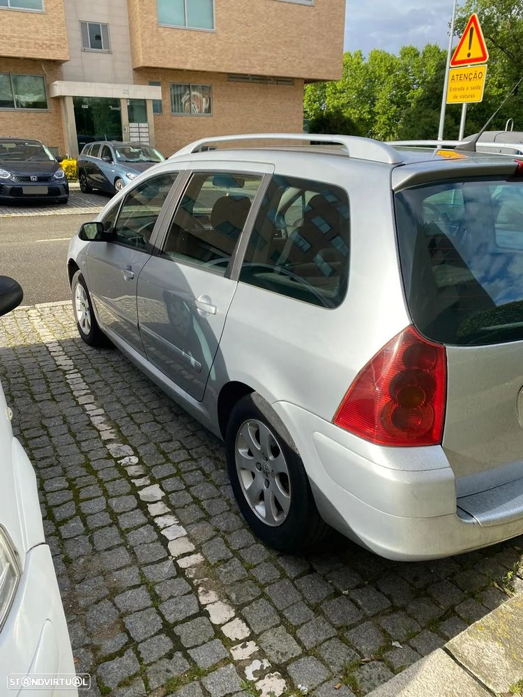 Peugeot 307 Break 1.4 HDi XS - 13