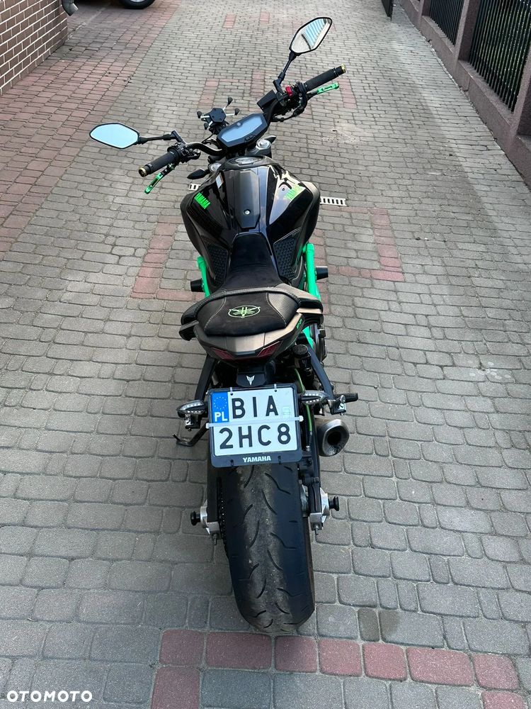 Yamaha MT - 8