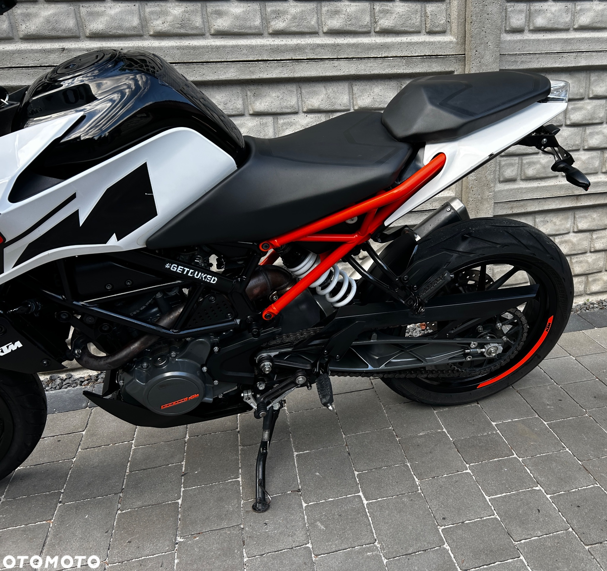 KTM Duke - 17