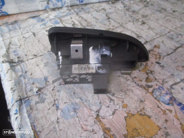 Interruptor 735380457 FIAT GRANDE PUNTO 2008 5P VIDRO TRASEIRO Direito - 2