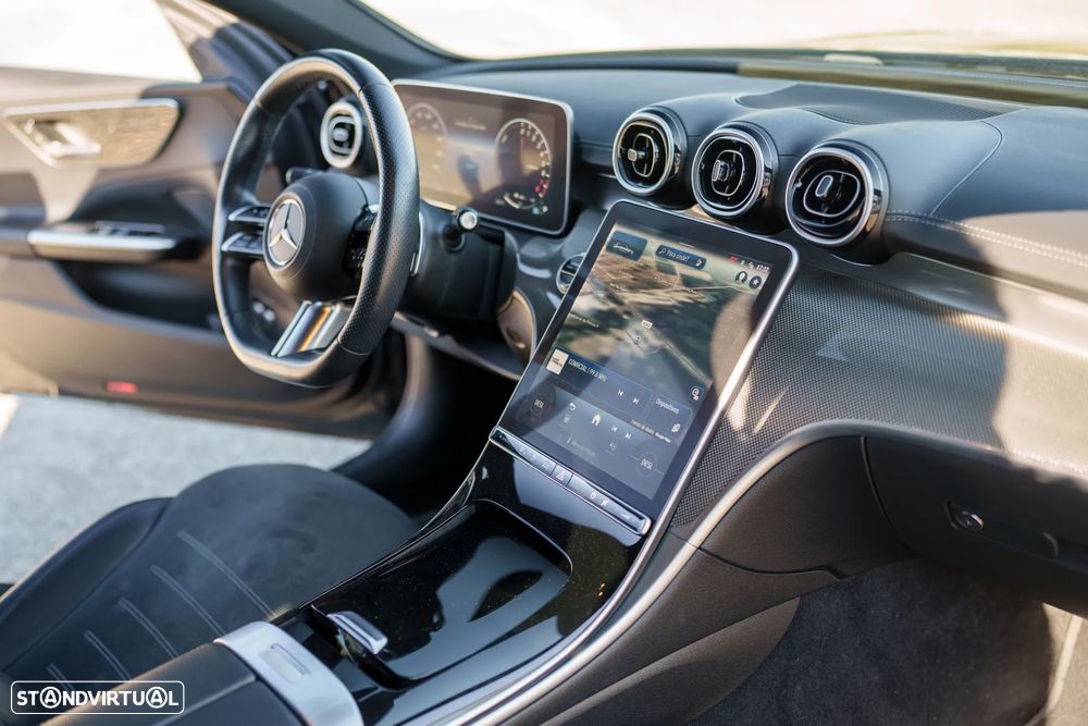 Mercedes-Benz C 300 e T 9G-TRONIC AMG Line - 11