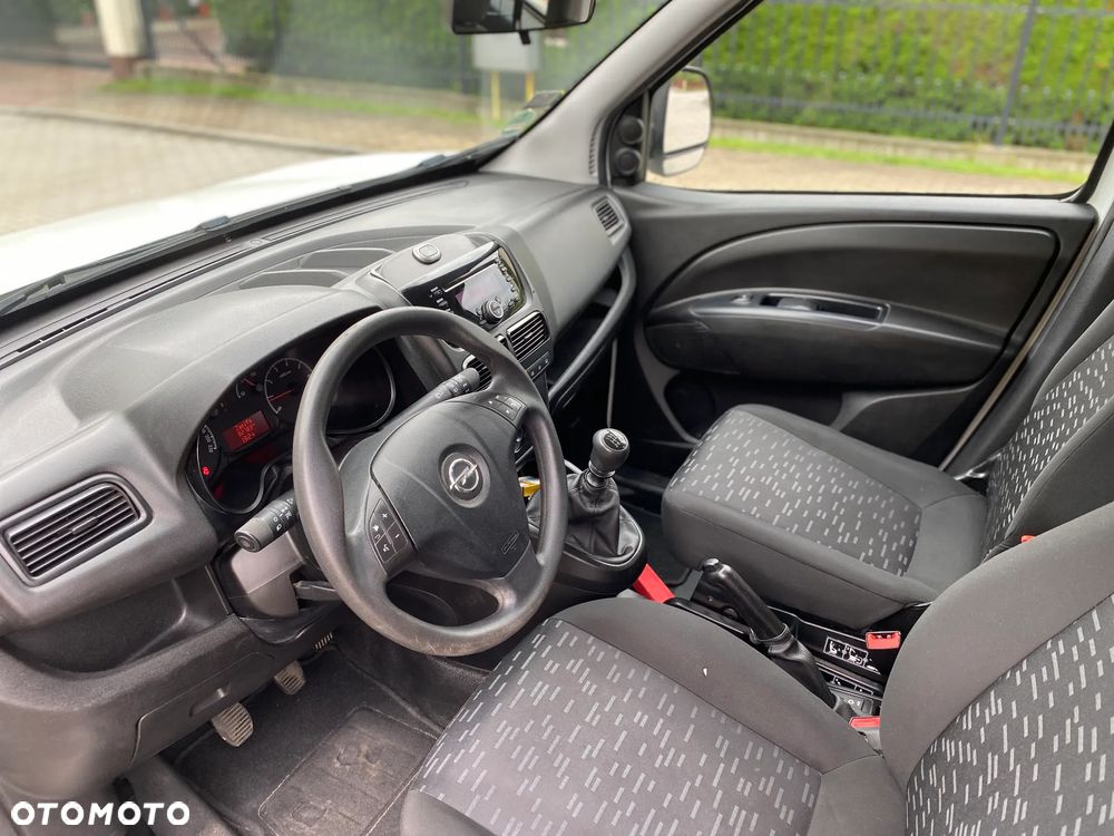 Opel COMBO - 7