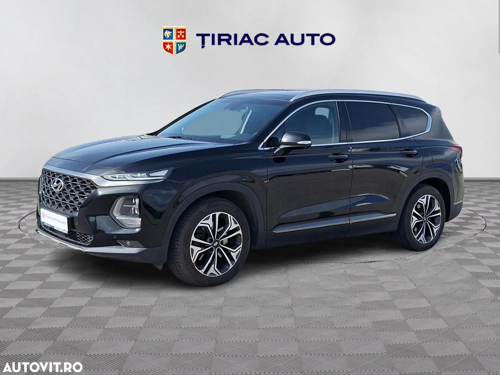 Hyundai Santa Fe - 2