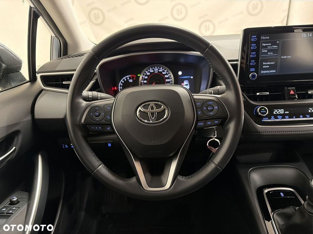 Toyota Corolla - 12