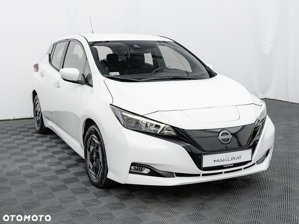Nissan Leaf - 4