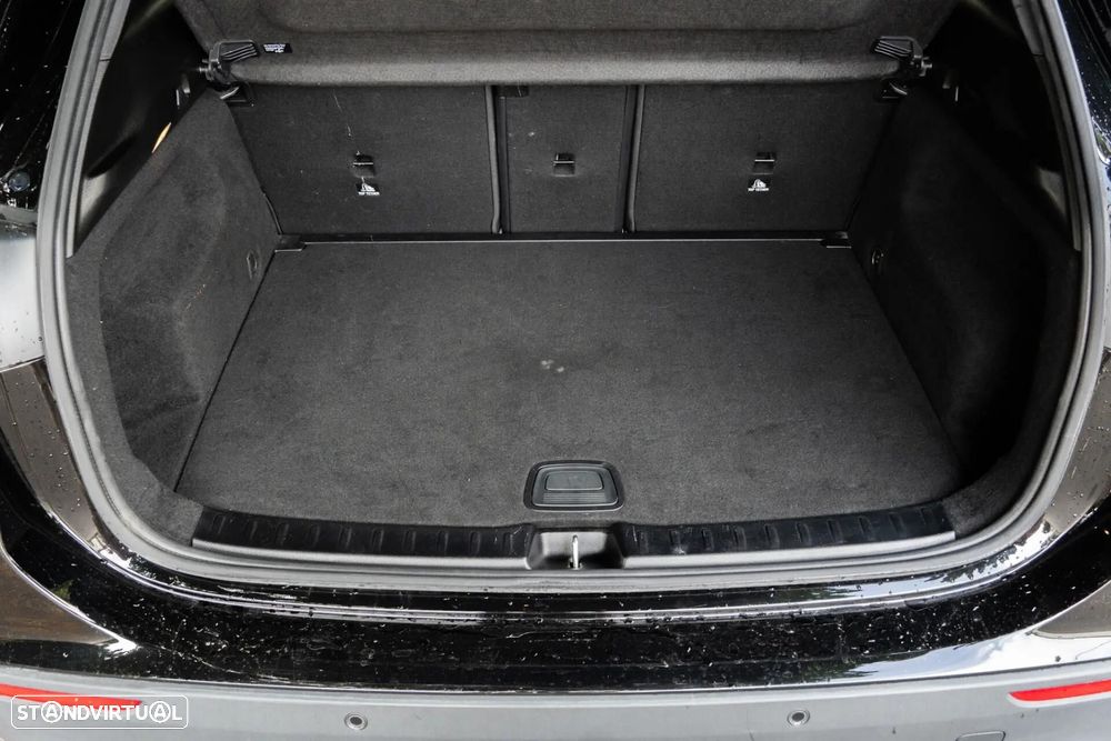 Mercedes-Benz GLA 180 7G-DCT Style - 56