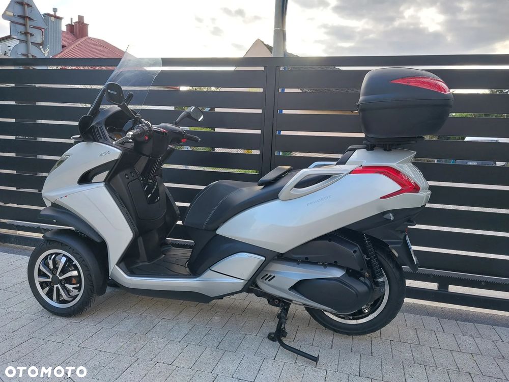 Peugeot Metropolis - 4