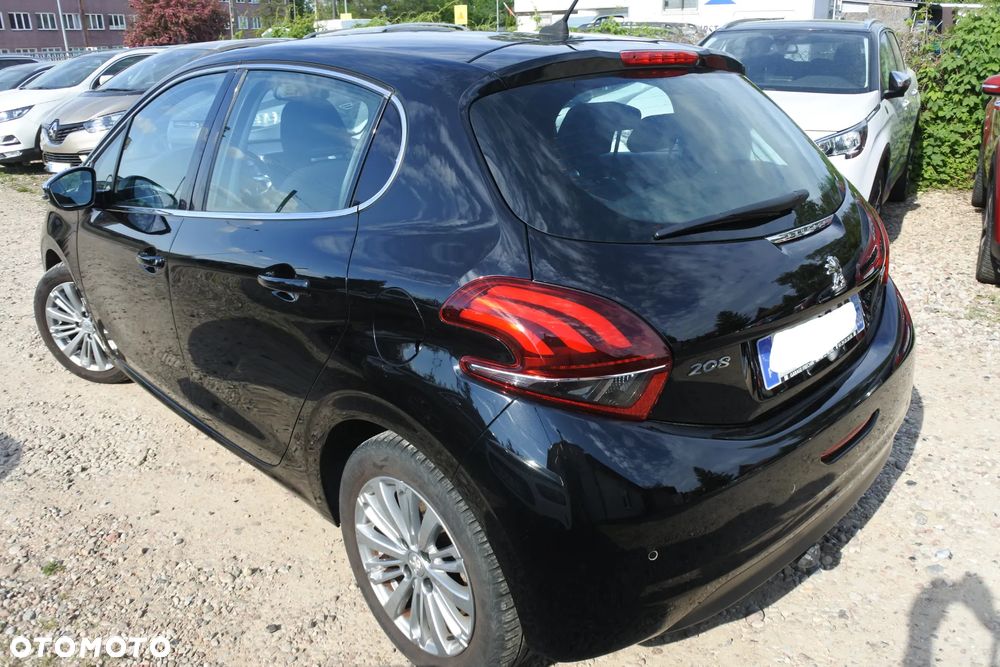 Peugeot 208 1.2 PureTech Allure S&S - 3