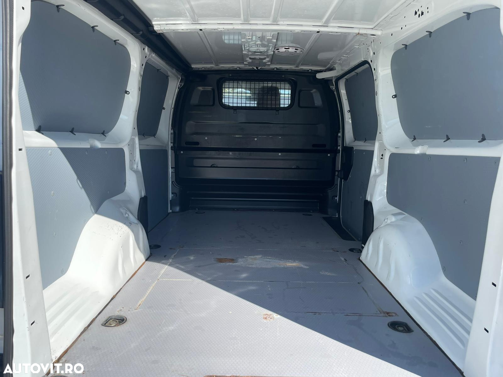 Peugeot Expert L3H1 2.0 HDI MAXI - 6