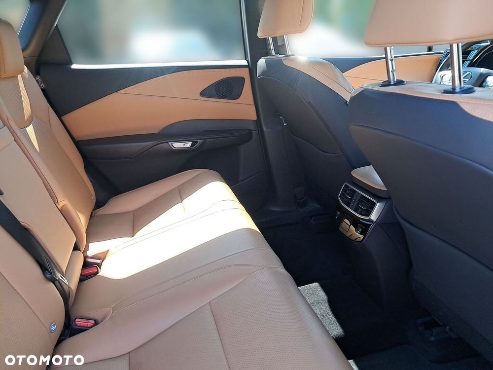 Lexus RX - 16