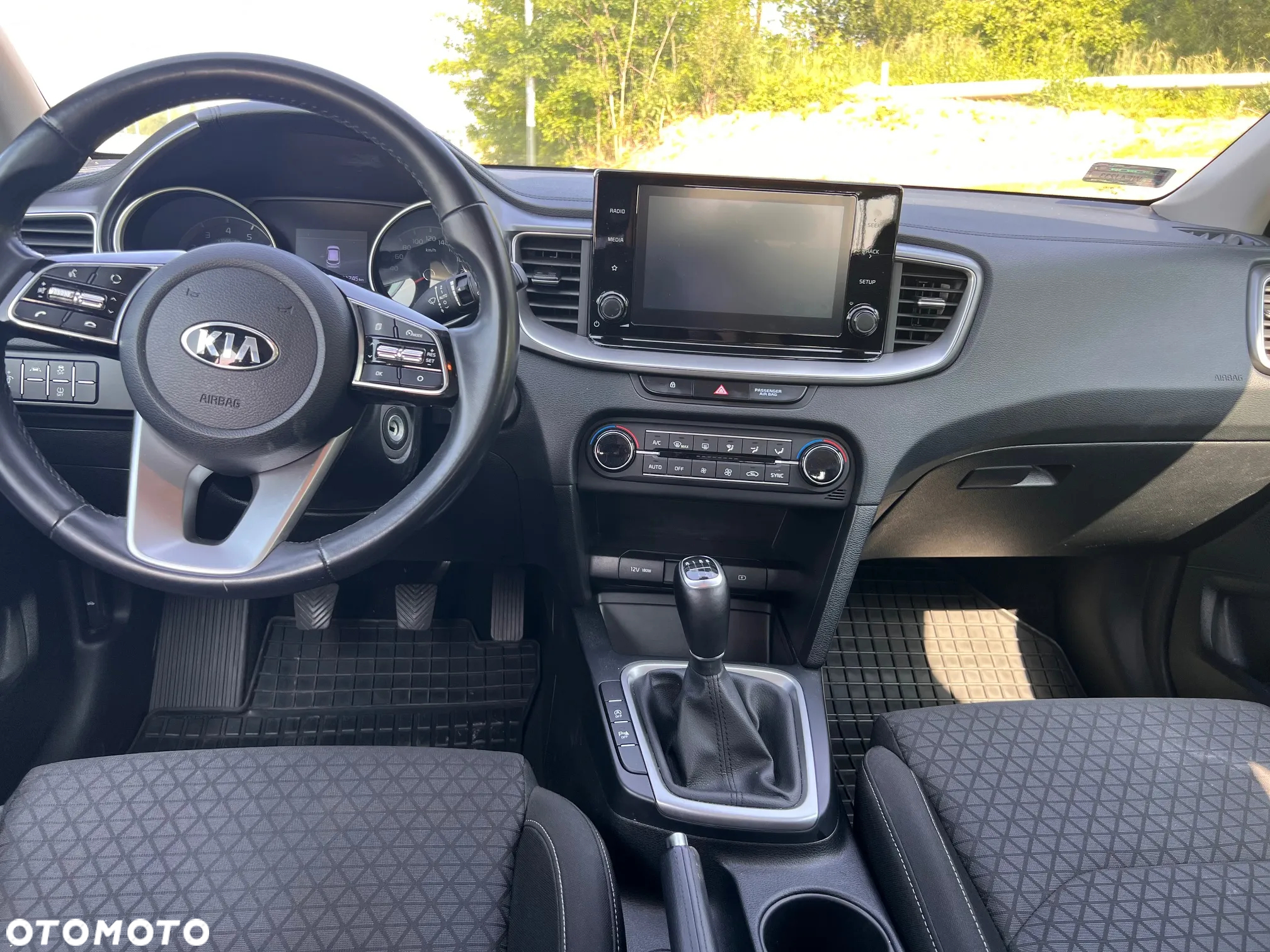 Kia Ceed 1.5 T-GDI M - 18