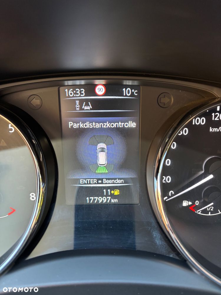 Nissan Qashqai 1.2 DIG-T N-Vision - 25