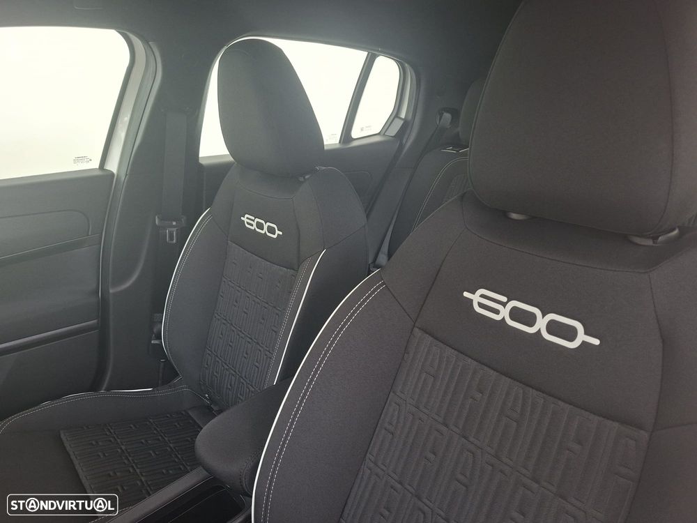 Fiat 600 1.2 Street - 20