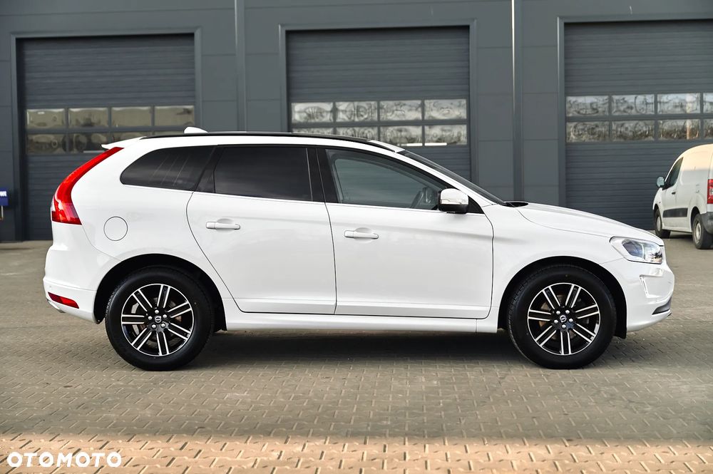 Volvo XC 60 D4 Drive-E Momentum - 11
