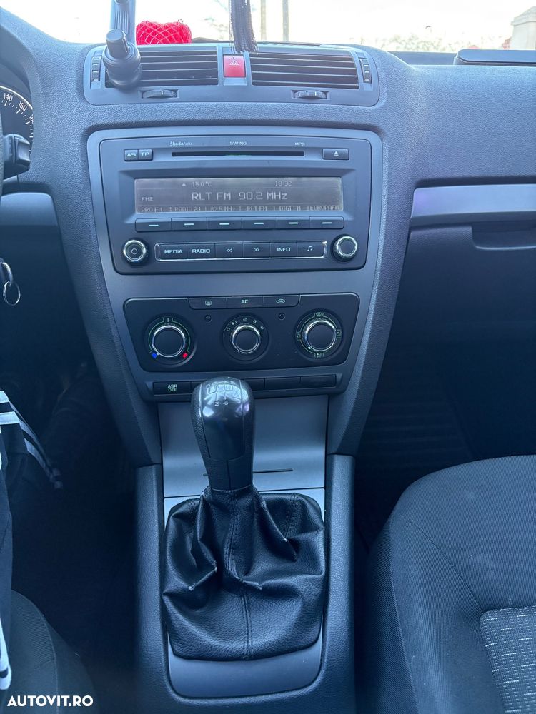 Skoda Octavia 1.4 MPI - 3
