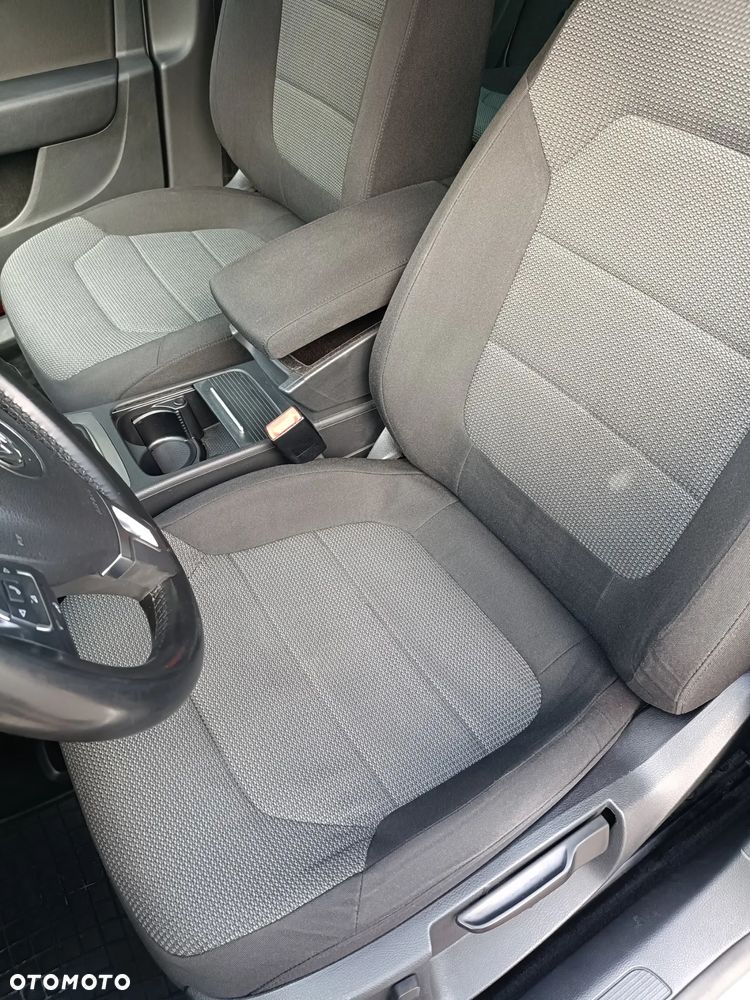 Volkswagen Passat 2.0 TDI DPF Comfortline - 16