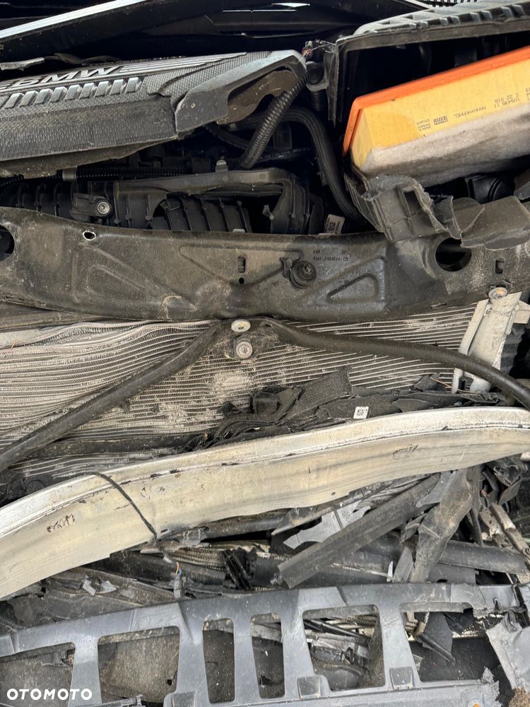 BMW X1 sDrive18i - 9