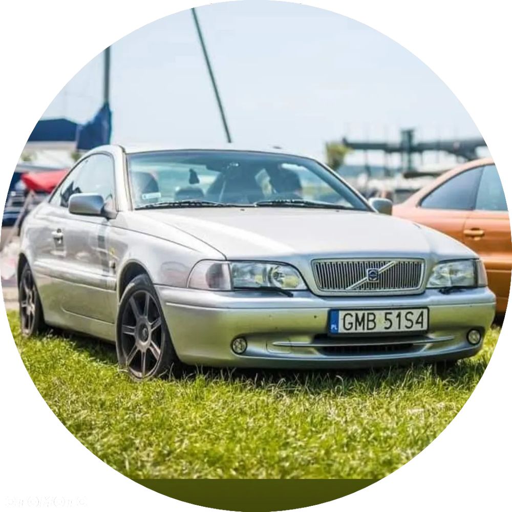 Volvo C70 2.0T - 1
