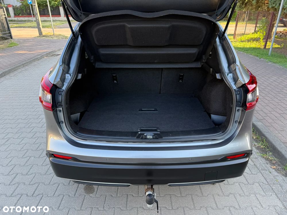 Nissan Qashqai 1.3 DIG-T MHEV Tekna - 32