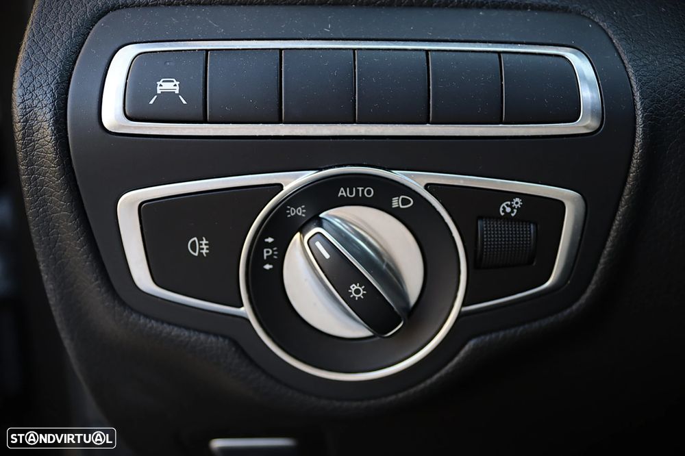 Mercedes-Benz C 300 de AMG Line - 11