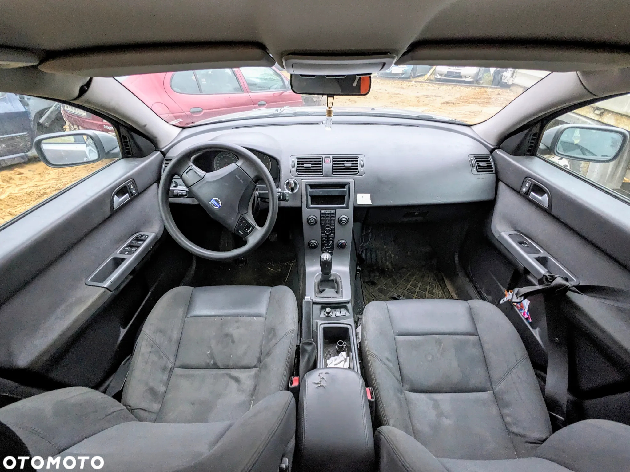 Volvo V50 1.6 HDI  na cęści - 5