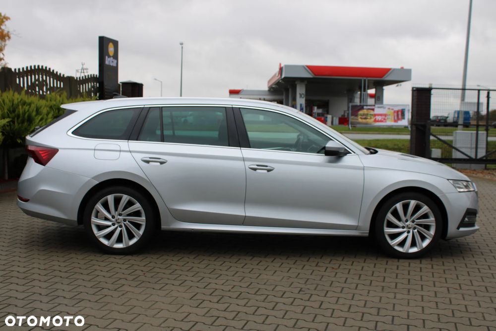Skoda Octavia 1.5 TSI ACT Style - 11