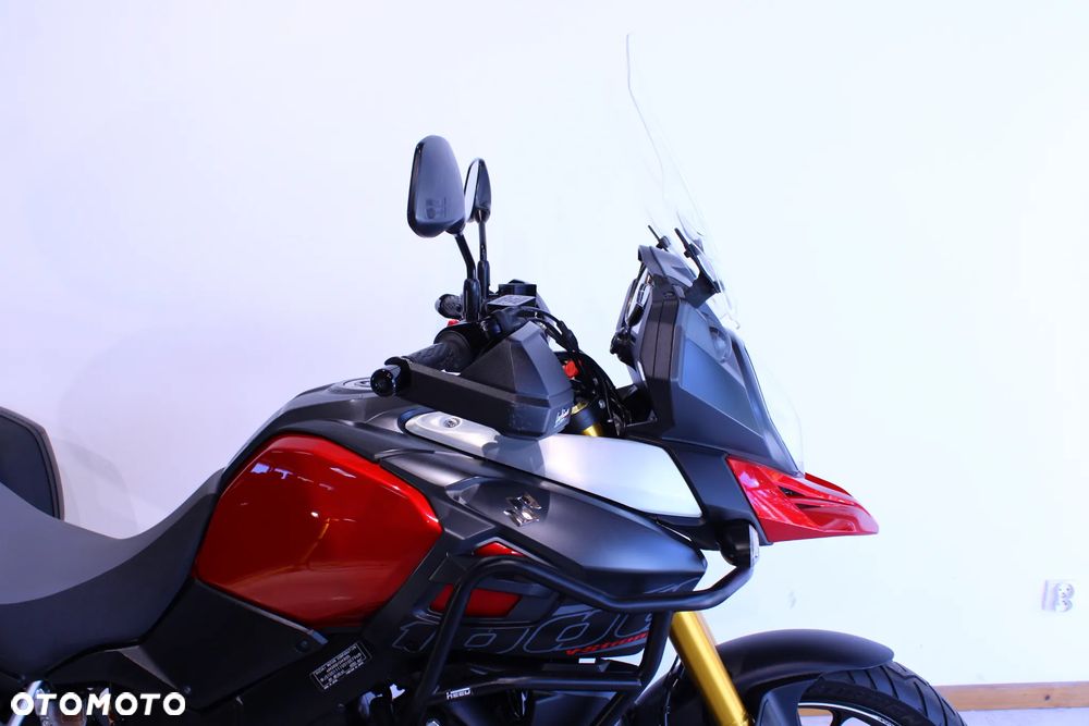 Suzuki DL - 12