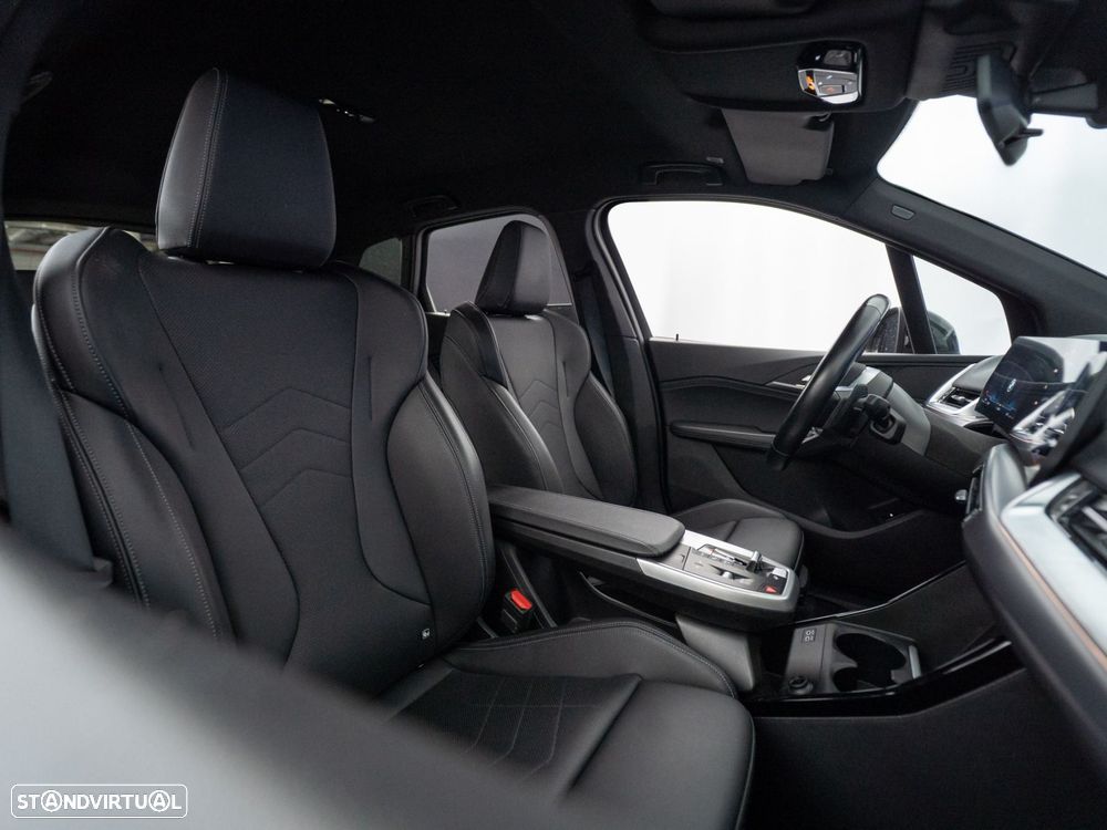 BMW 218 Active Tourer d Pack Desportivo M Auto - 49