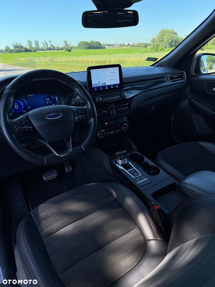 Ford Kuga 2.5P PHEV FWD ST-Line X - 24