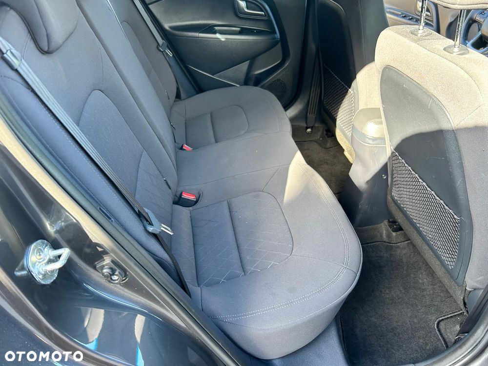 Kia Rio 1.2 M - 24