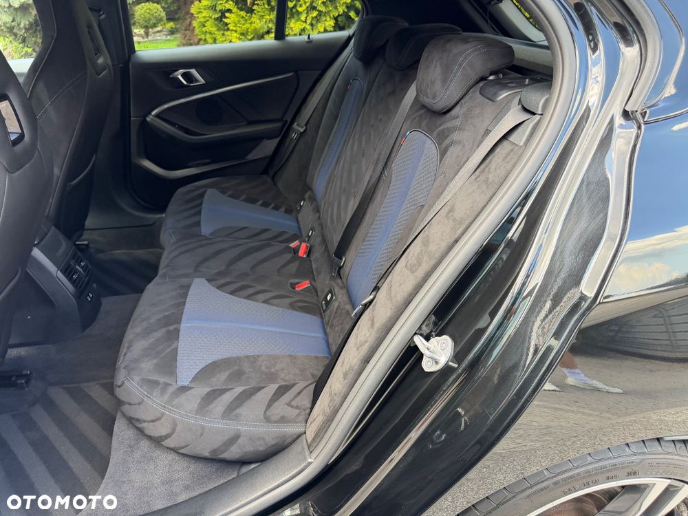 BMW Seria 1 120d xDrive Edition M Sport Shadow - 24