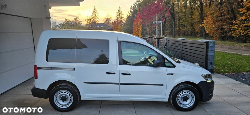 Volkswagen Caddy - 11