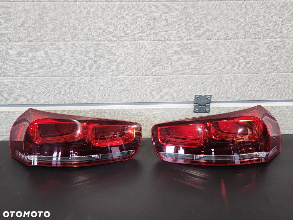 Citroen C4 PICASSO 2 lampa tył LED lewa / prawa - 1