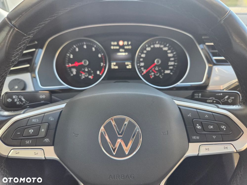 Volkswagen Passat 1.5 TSI EVO Business DSG - 16