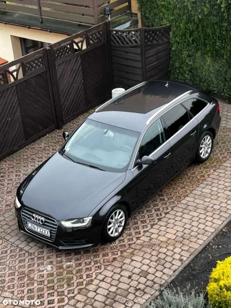 Audi A4 Avant - 1