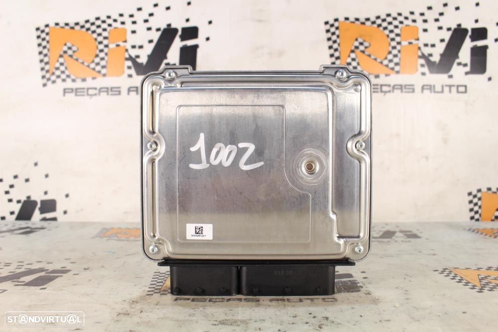 Centralina De Motor Bmw 3 (E90)  13618518268 / 8518268 / 0281018558 - 2