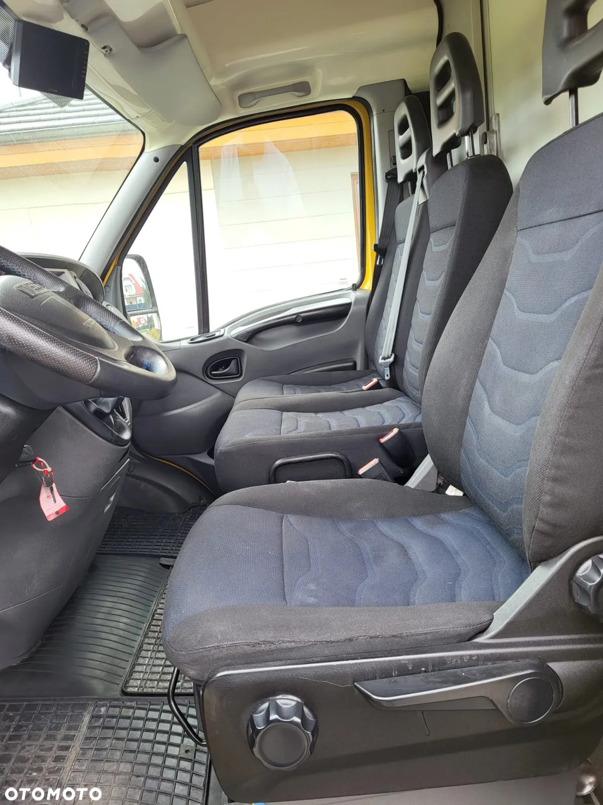 Iveco DAILY 35S11 - 11
