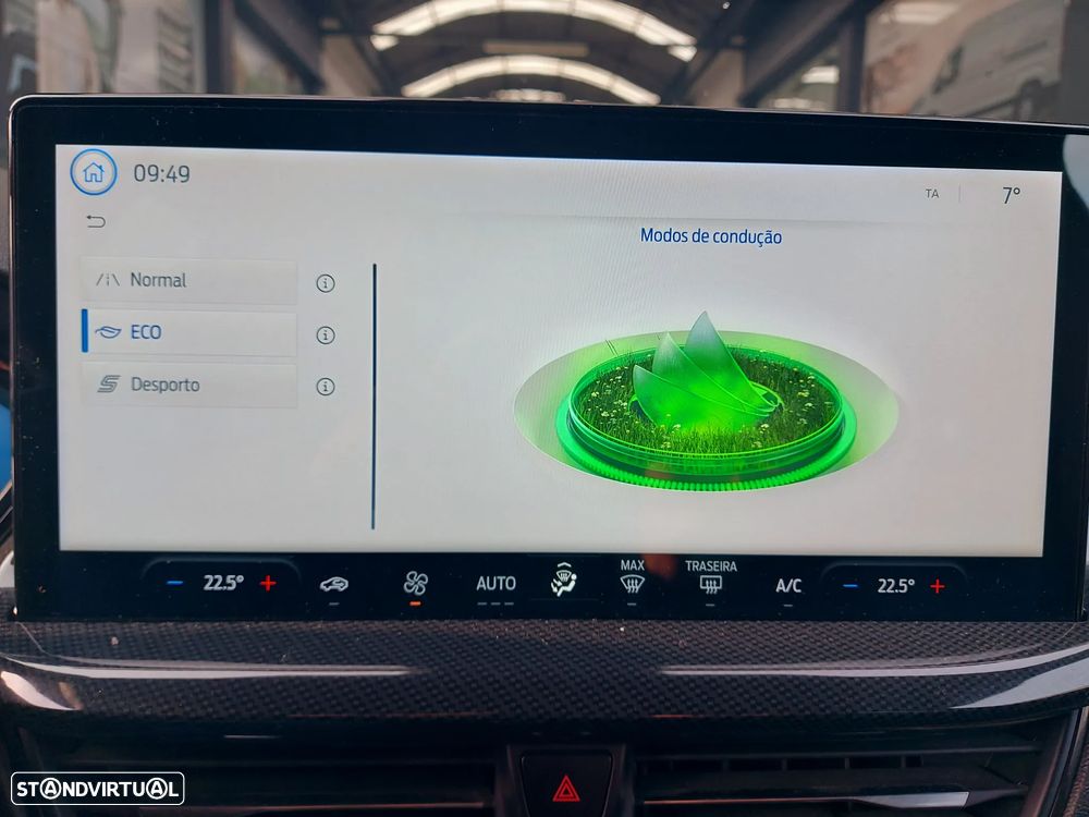 Ford Focus SW 1.0 EcoBoost ST-Line X - 27