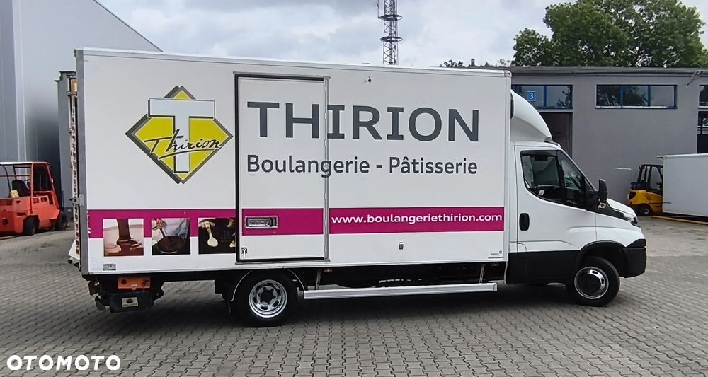Iveco Daily 50C18 CHŁODNIA AGREGAT silnik 3,0 L - 7