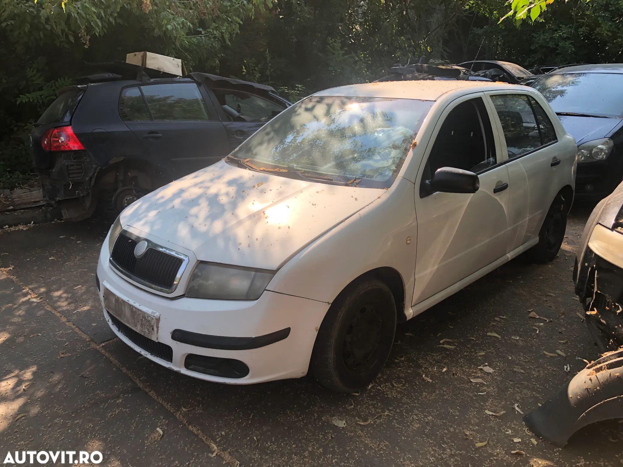 Dezmembrez Skoda Fabia 1 facelift alb 1.2 12v benzina - 1