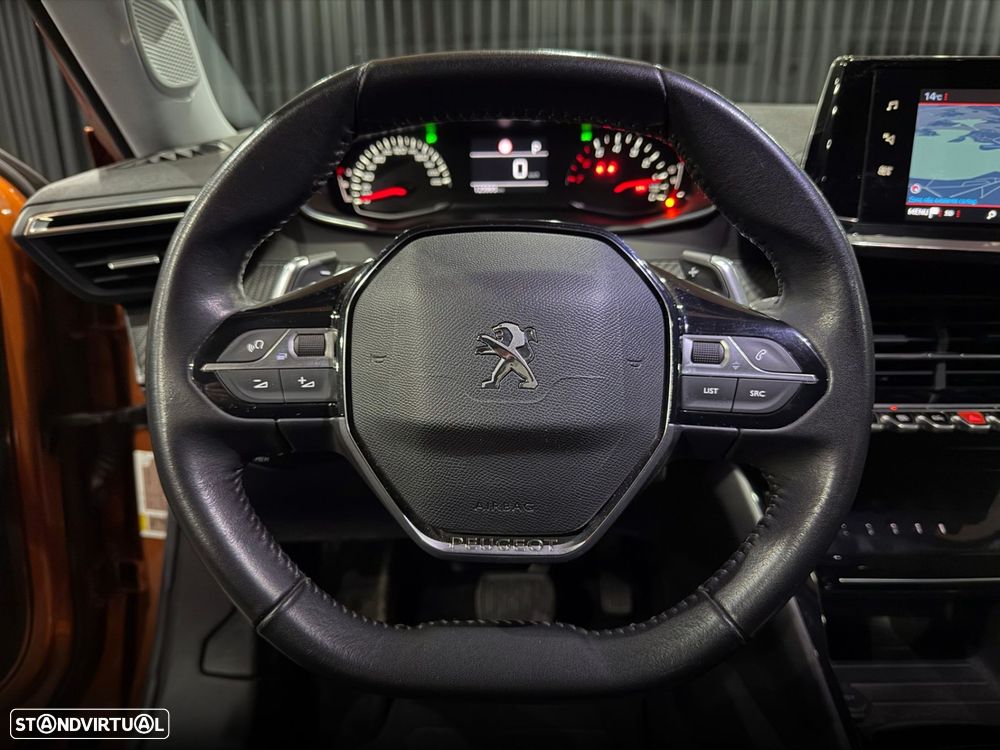 Peugeot 2008 1.5 BlueHDi Allure EAT8 - 18