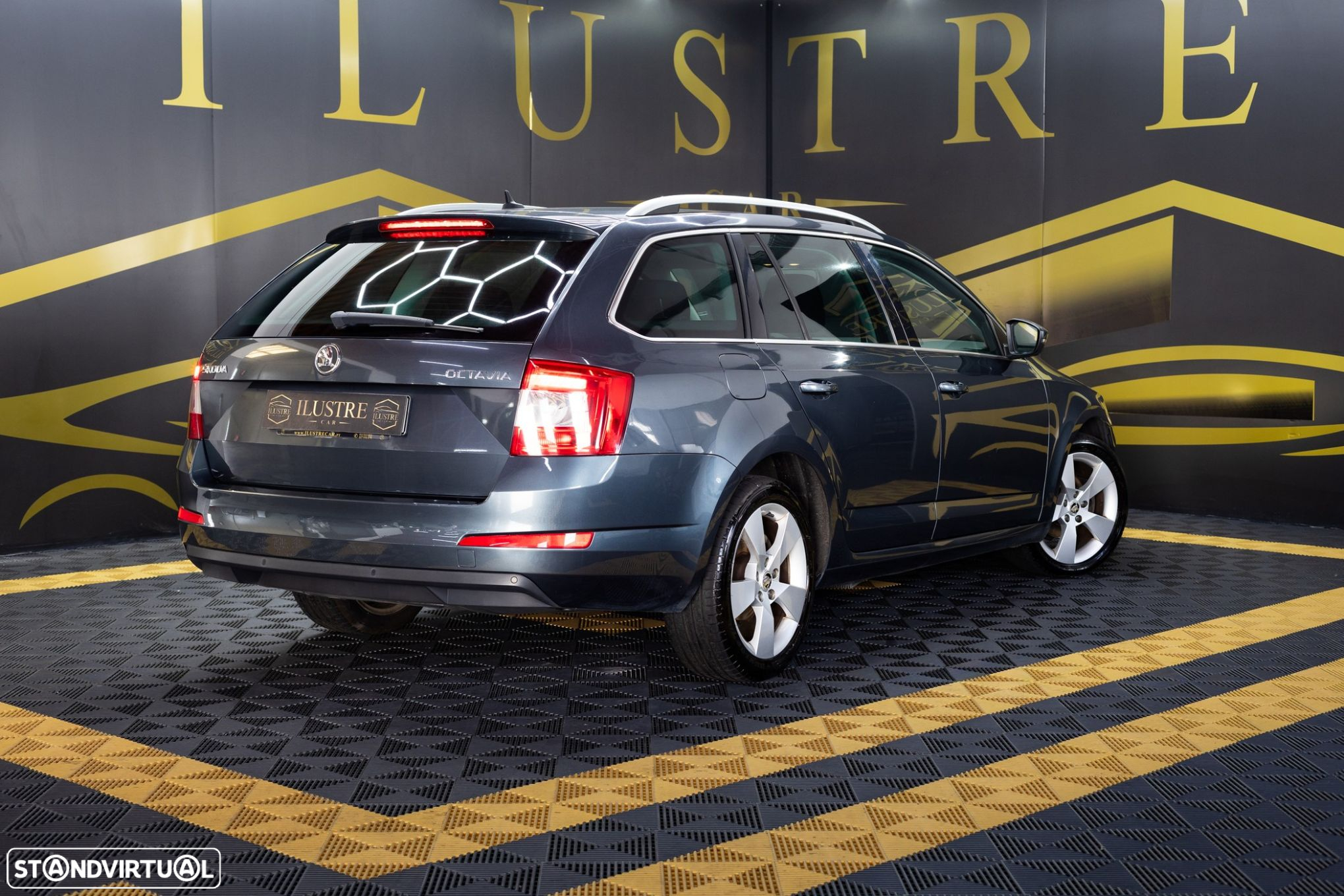 Skoda Octavia Break 1.6 TDi Ambition - 6