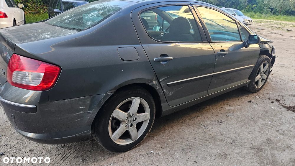 Peugeot 407 - 12