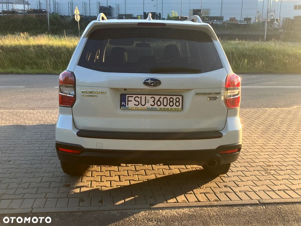 Subaru Forester 2.0 D Exclusive - 6