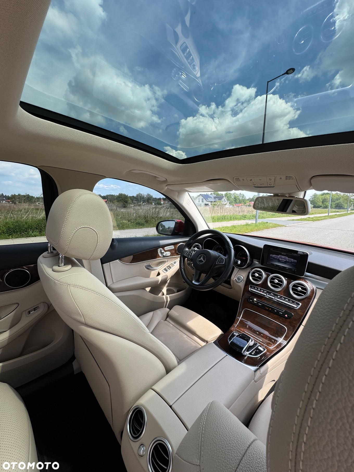 Mercedes-Benz GLC - 13