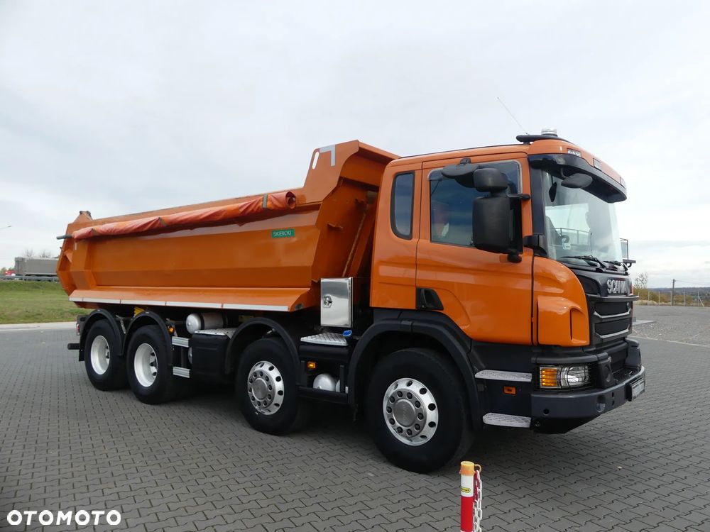 Scania P410 8x4 / WYWROTKA TYLNO ZSYPOWA / ALUFELGI / MANUAL / - 16